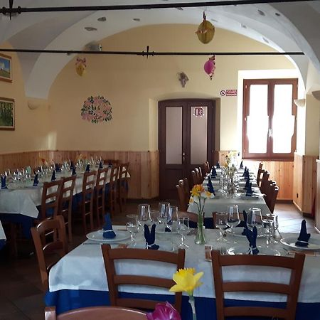 Отель Trattoria Bar Pace Re Экстерьер фото
