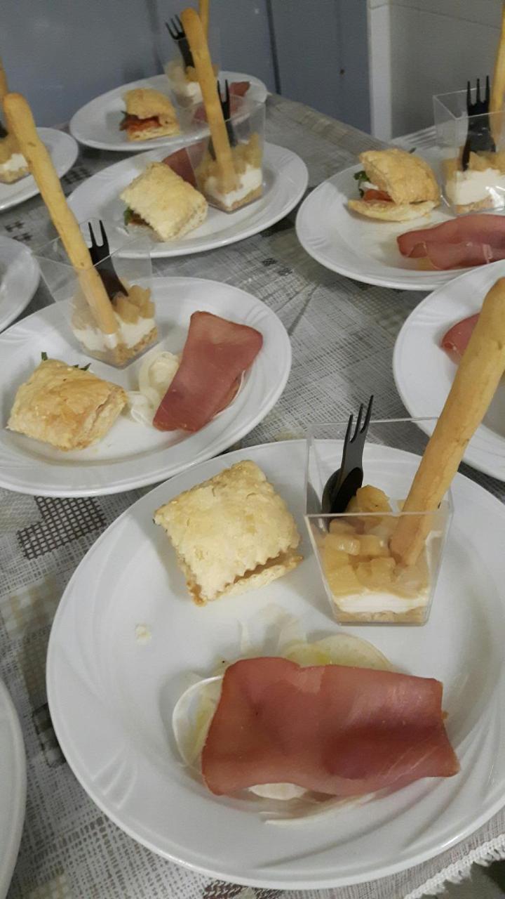 Отель Trattoria Bar Pace Re Экстерьер фото